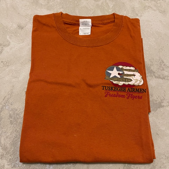 Tuskegee Airmen T-shirt, size Large - Picture 1 of 4